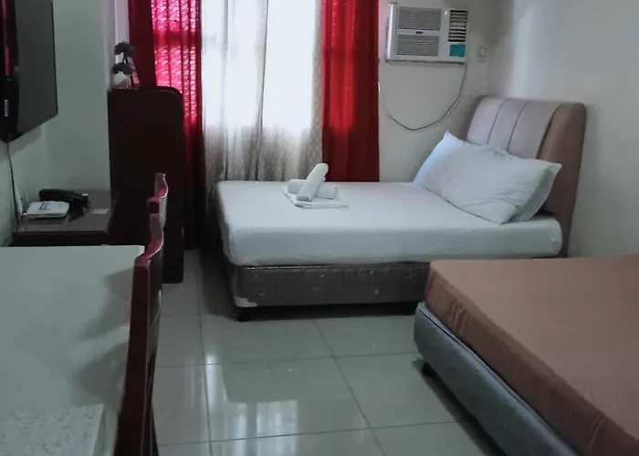 Budget At Horizons 101 By Coleen Bedsit Apartment